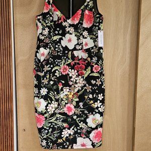 Floral Dress with Pockets Size 14 New with Tags